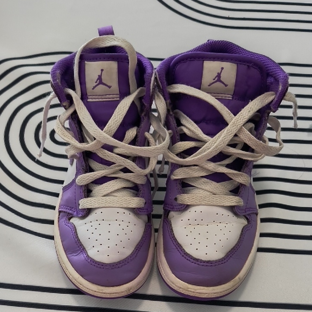 Jordan Kids Purple and White Sneakers